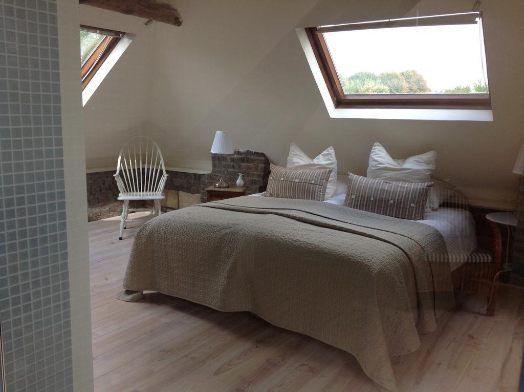 Annelies'Place To B& B Maastricht Room photo
